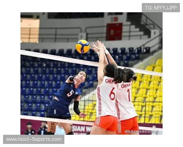 女排前排攻如火山喷发：掌控比分的火焰与技巧